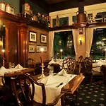 Parkhotel Mastbosch 4*