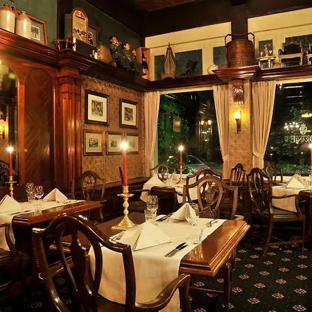 Parkhotel Mastbosch 4*