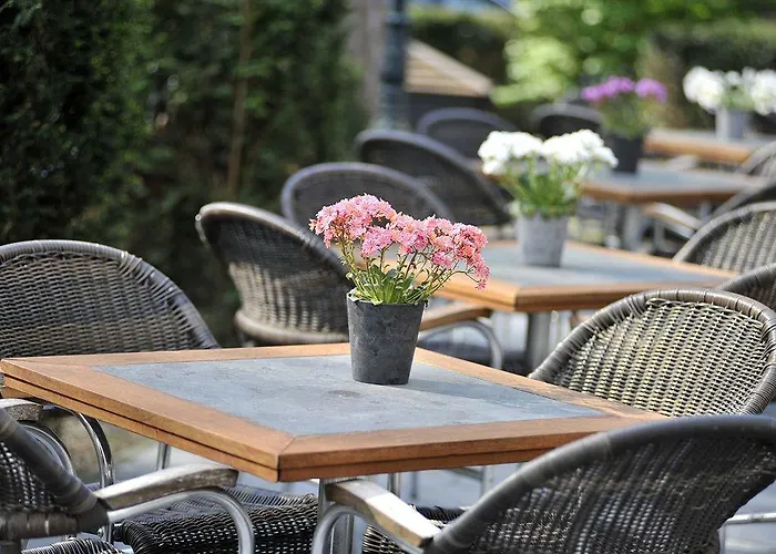 Hotell Parkhotel Mastbosch 4*